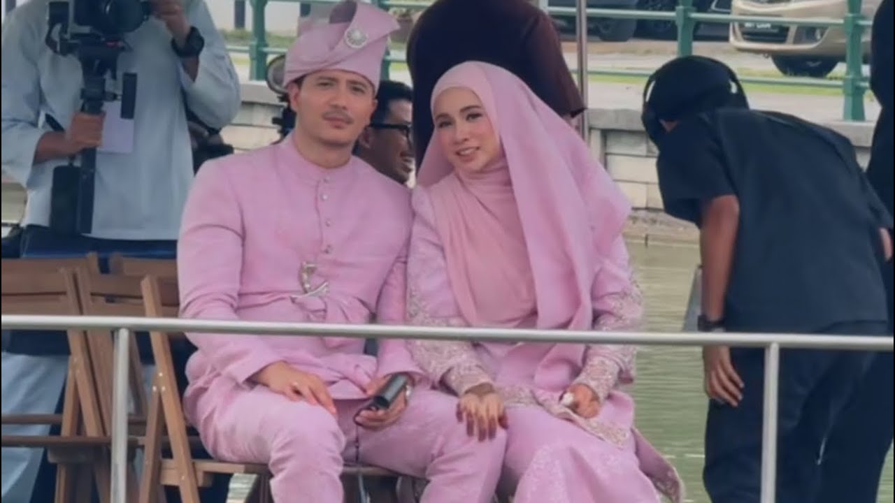 Fattah & Amira Sesi Bergambar Bersama Peminat,Siap Duduk Bersanding Atas Kapal 