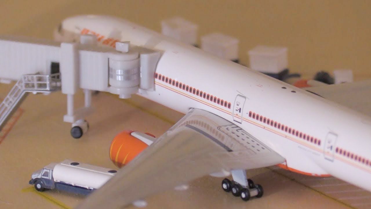 1:400 Model Airport Update Washington Dulles International Airport IAD #02