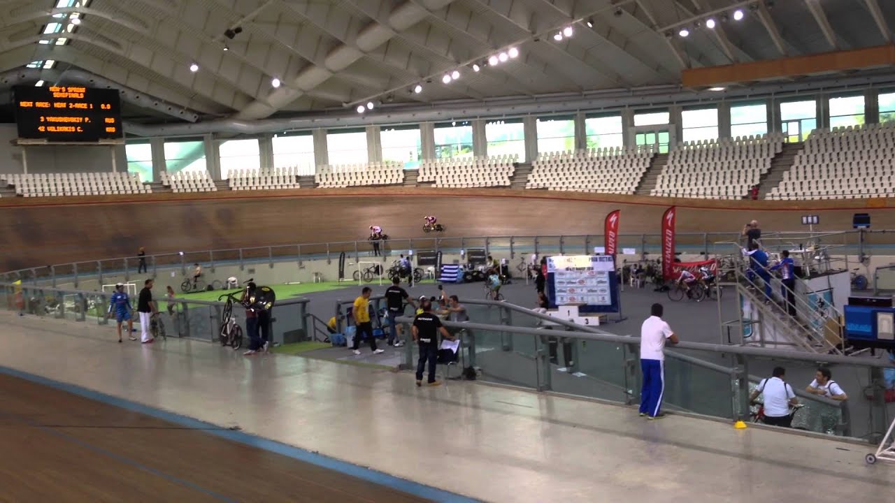 Christos Volikakis vs. The russian (200m)
