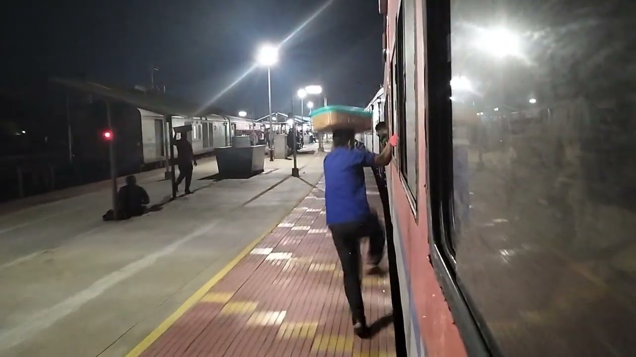 Train journey at night gone wrong @JaiShriRamBhakti #jaishreeram #yputubeshorts #youtube #youtuber