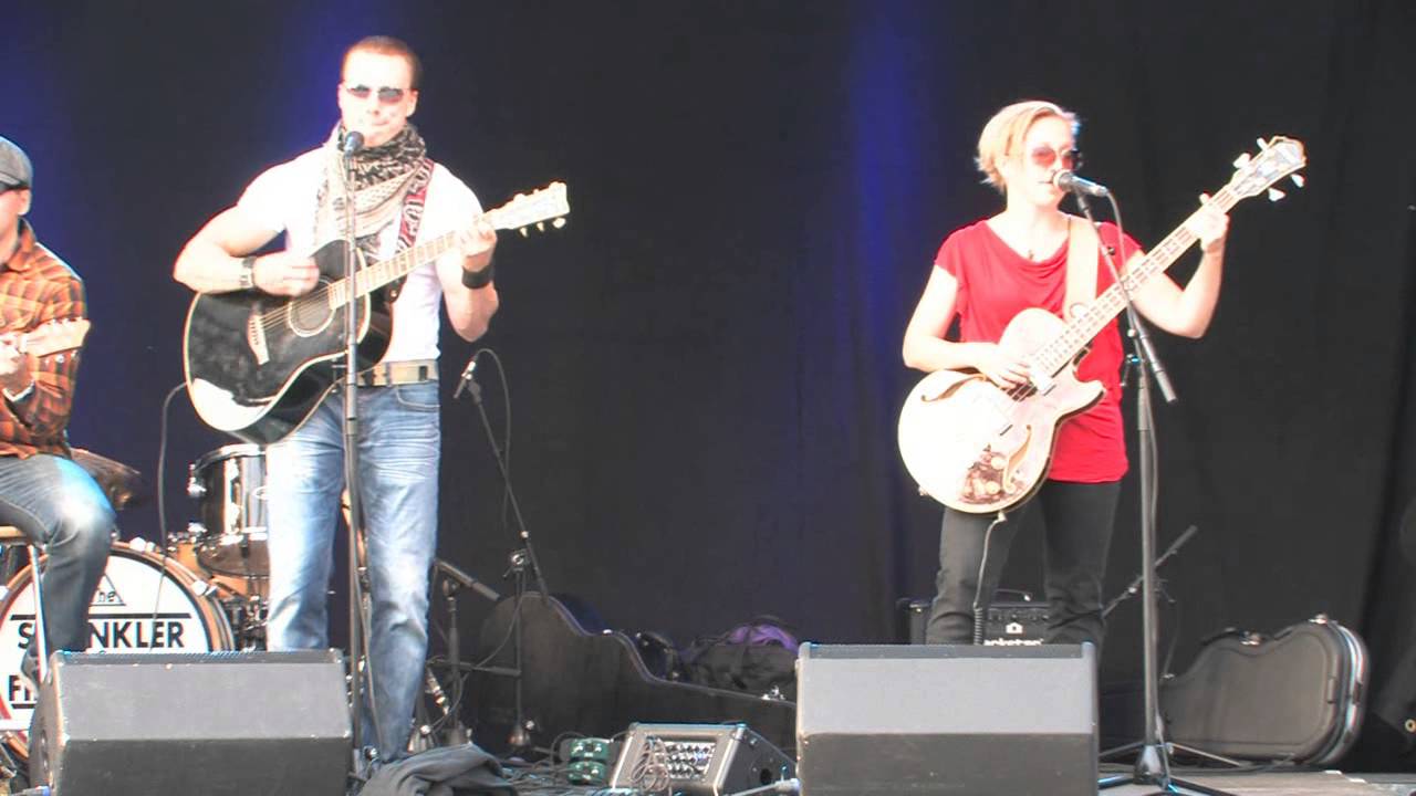Kauppojen yö 2014
