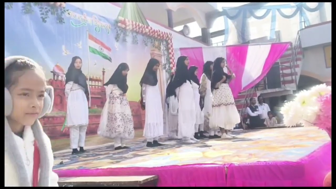 LAB PAR AATI HAI DUA...🤲