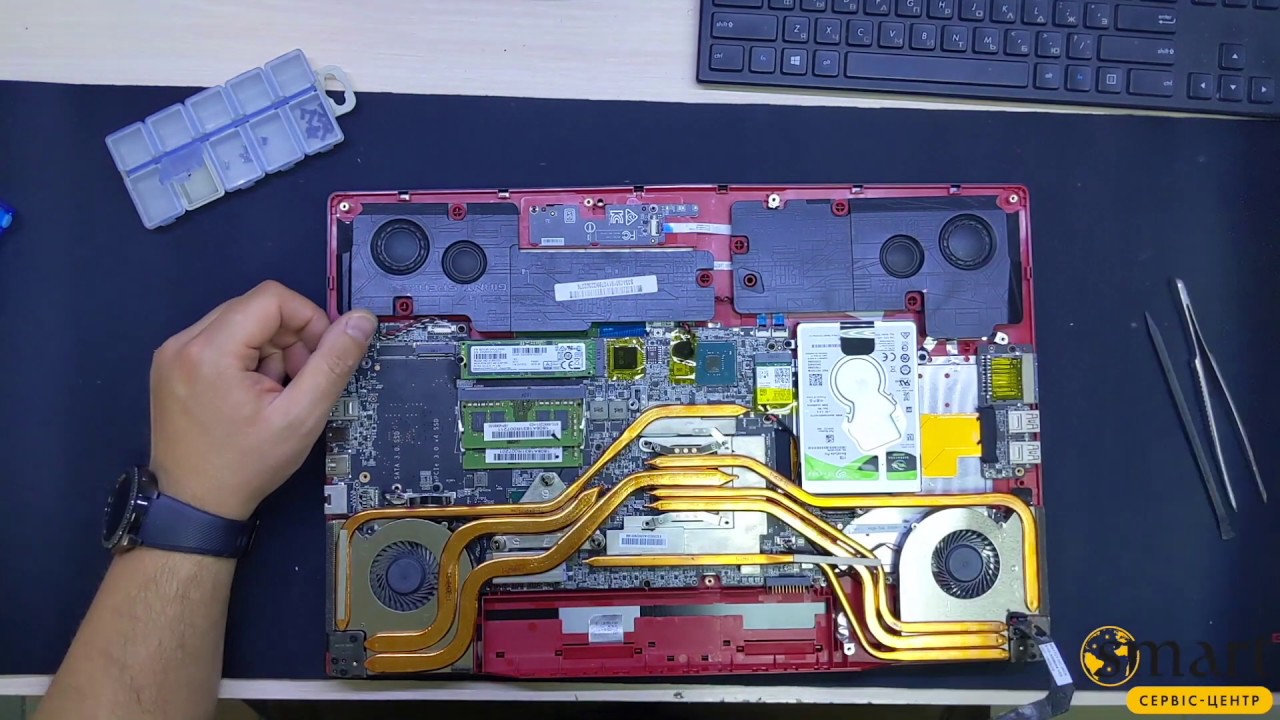 Чистка ноутбука MSI GP73 Leopard (MS-17C5)