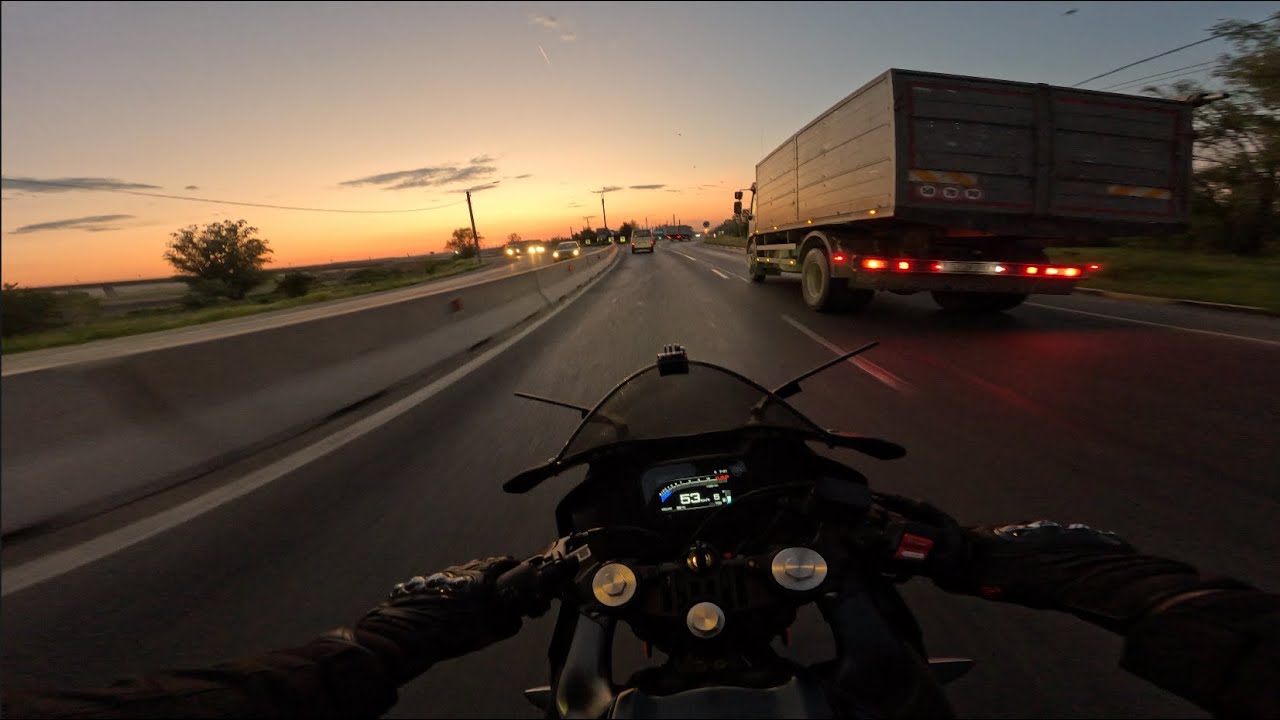 CHASING THE SUNSET | 4K POV Yamaha R125