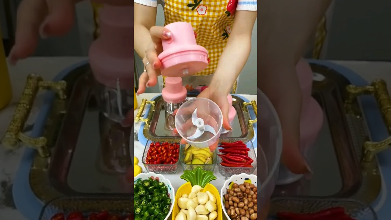 it's really convenient to have an electric garlic machine at home | Amazing home item 😱