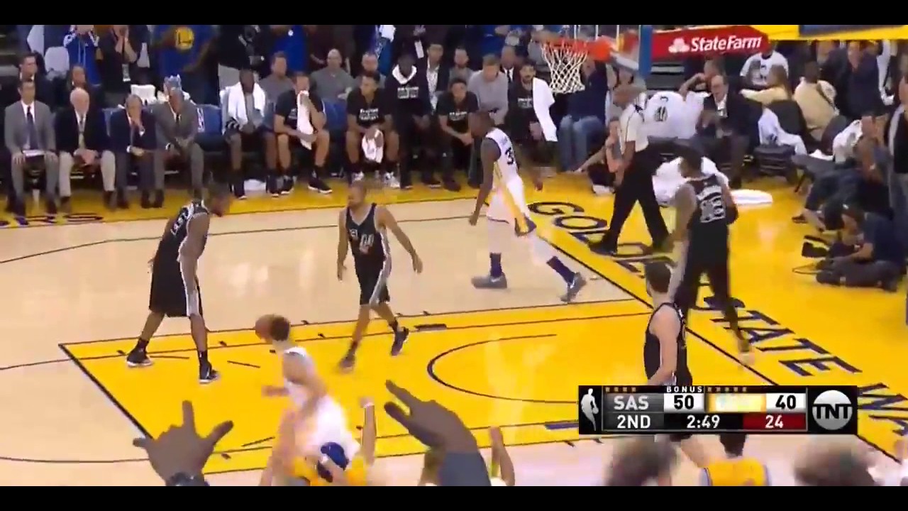 Kevin Durant with the MONSTER Slam DUNK | Warriors vs Spurs | October 25, 2016