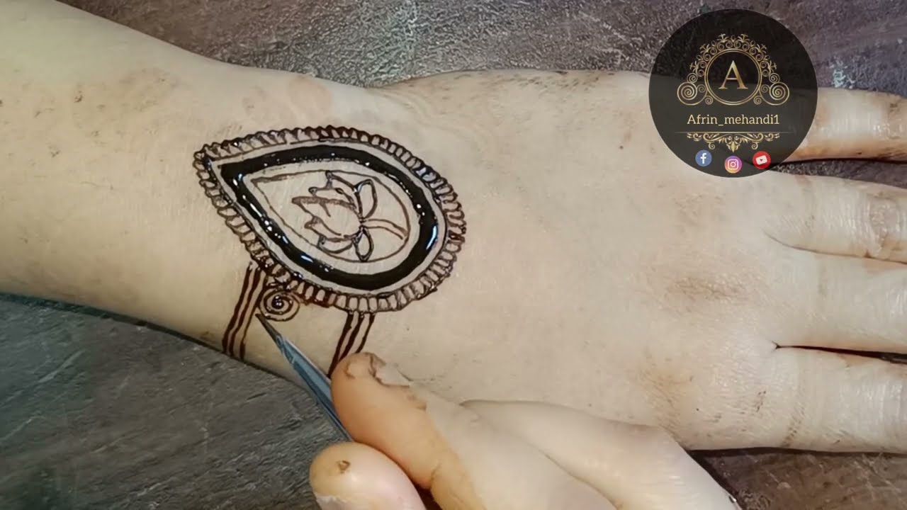 Unique lotus mehandi design for back hand/new mehandi designs/ back hand simple henna designs 