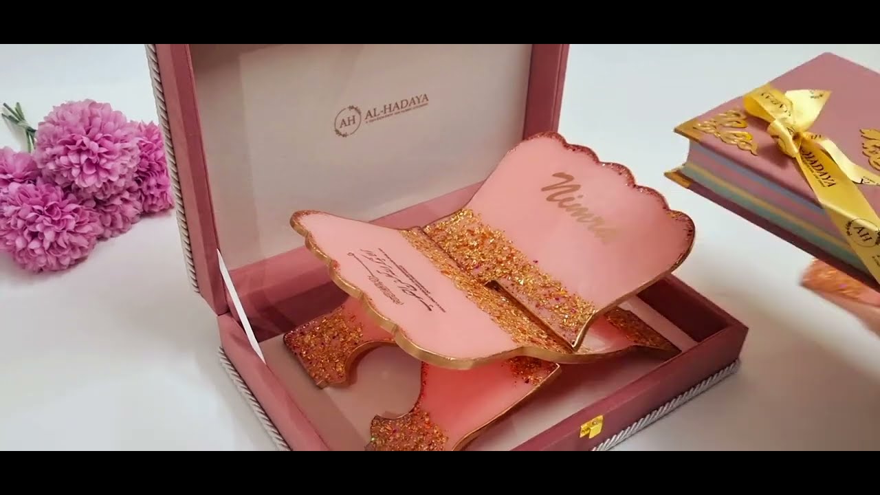 Luxury Rehal & Quran Gift Hamper | Rainbow Quran with Resin Quran Holder | Pastel Pink | Al-Hadaya