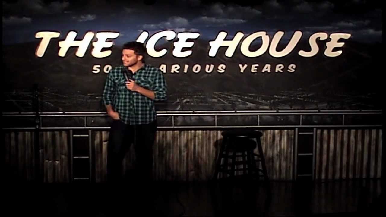 Уморительный комик К-вон (съёмочная площадка Comedy Club 2011 года)