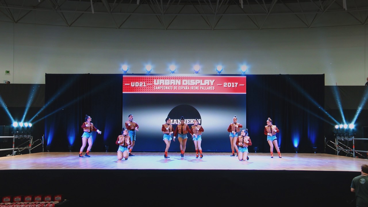 2os CLASIFICADOS YOUTH A : MANNEKIN :: URBAN DISPLAY 2017