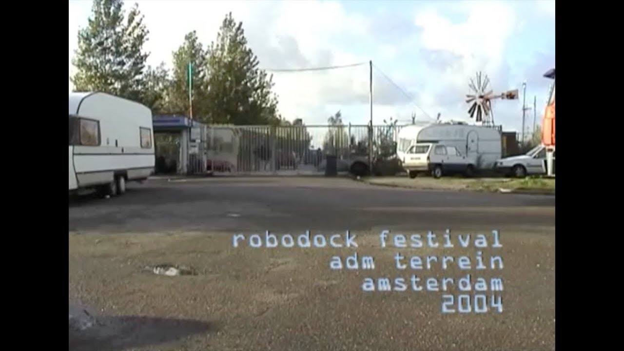 Robodock - OFFICIAL (2004)