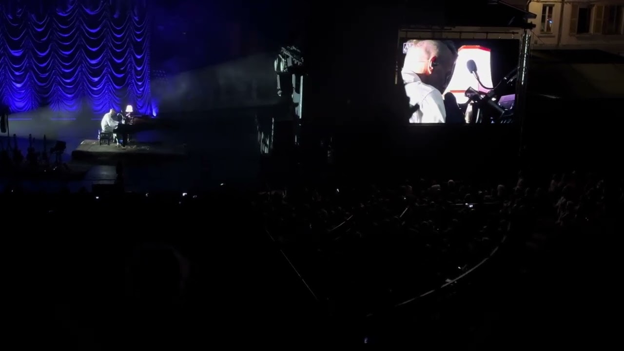 900 Days (Live Jazz à Vienne 2024) - Asaf Avidan