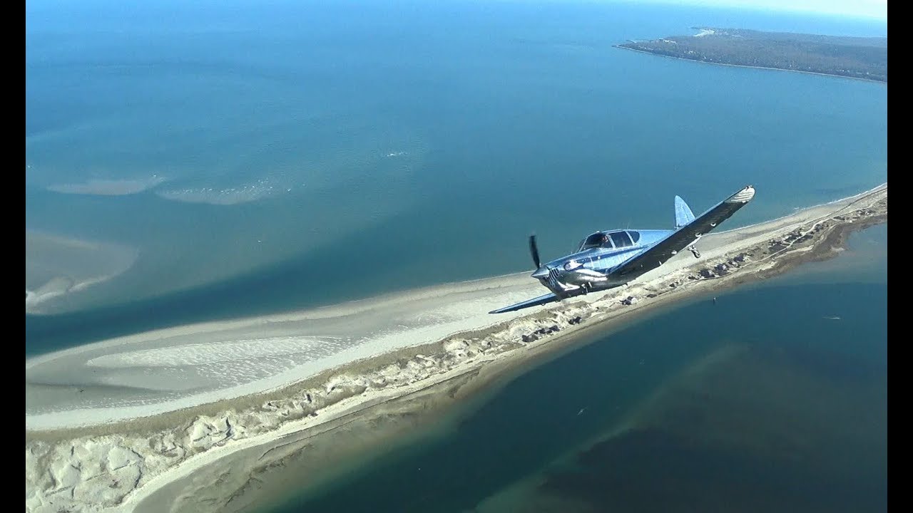 Globe Swift Formation Video BudsTurf 3