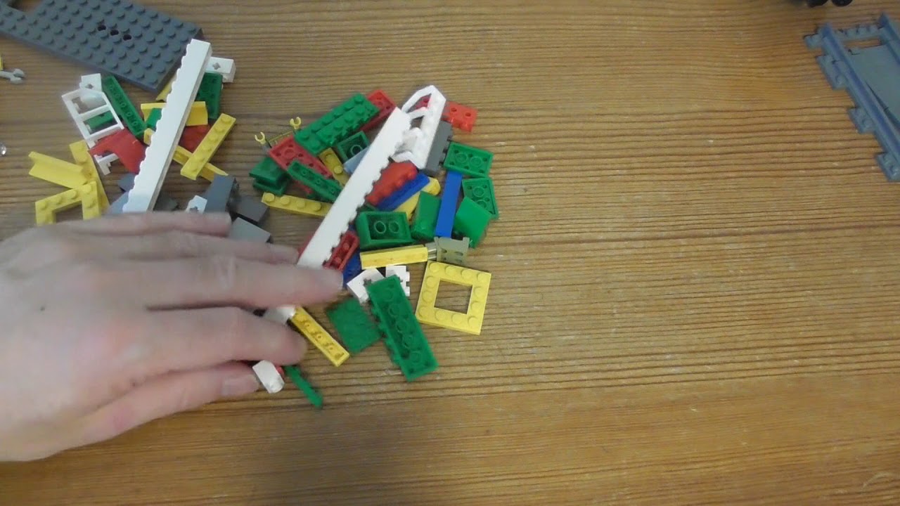 Building Lego City Cargo Train SET 60198 PART 2