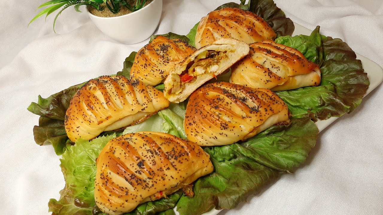 Empanadillas de pollo con verduras/مملحات معمرين بالدجاج والخضار  #empanadas #recetas #مملحات