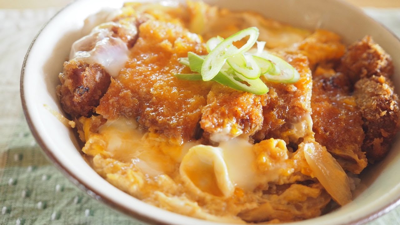 Katsudon (カツ丼)/ Comida japonesa【Receta】