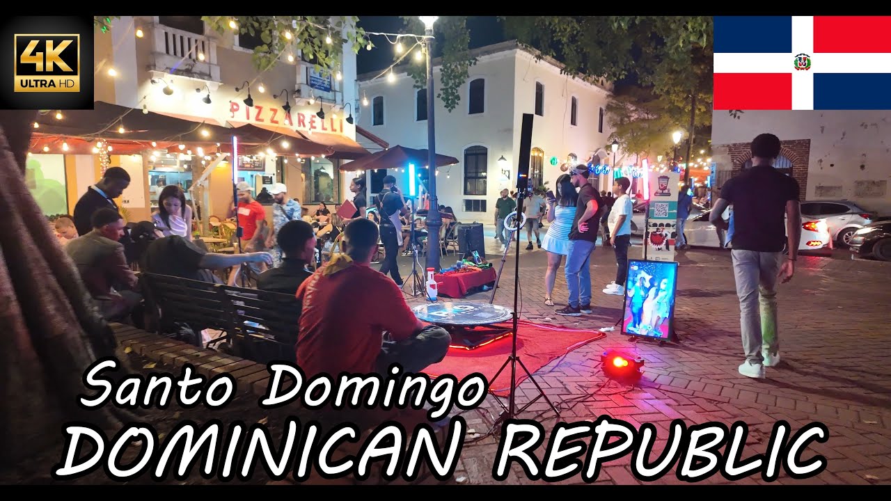 Nightlife in Zona Colonial - Santo Domingo, Dominican Republic!  Walking Tour - [4K Ultra HD/60fps]