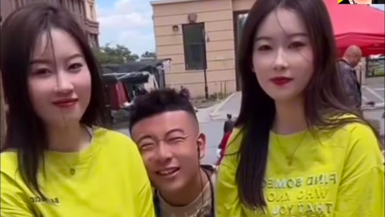 可爱的孪生姐妹爱上元帅￼