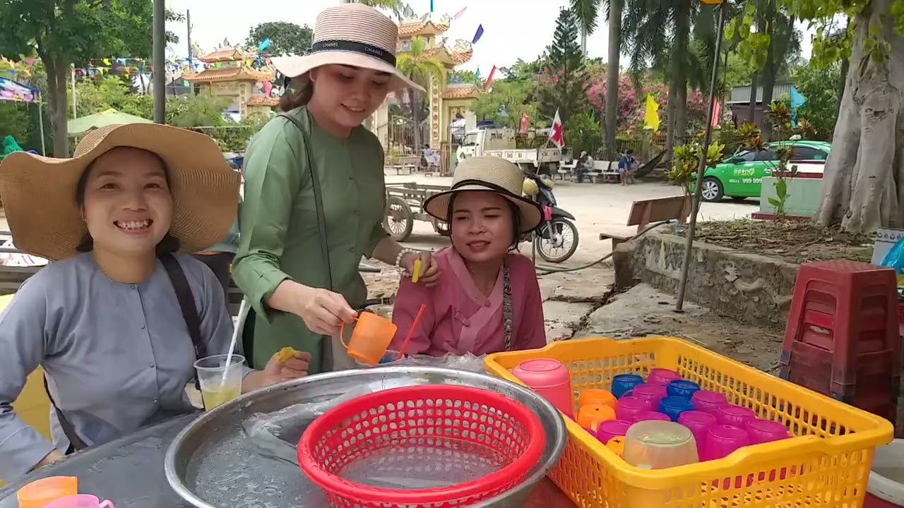 Cuối  năm đi Chùa găp các em gái dễ thương quá | Kỳ Lân1965, @Kỳ Lân1965_cuộc sống độc cư