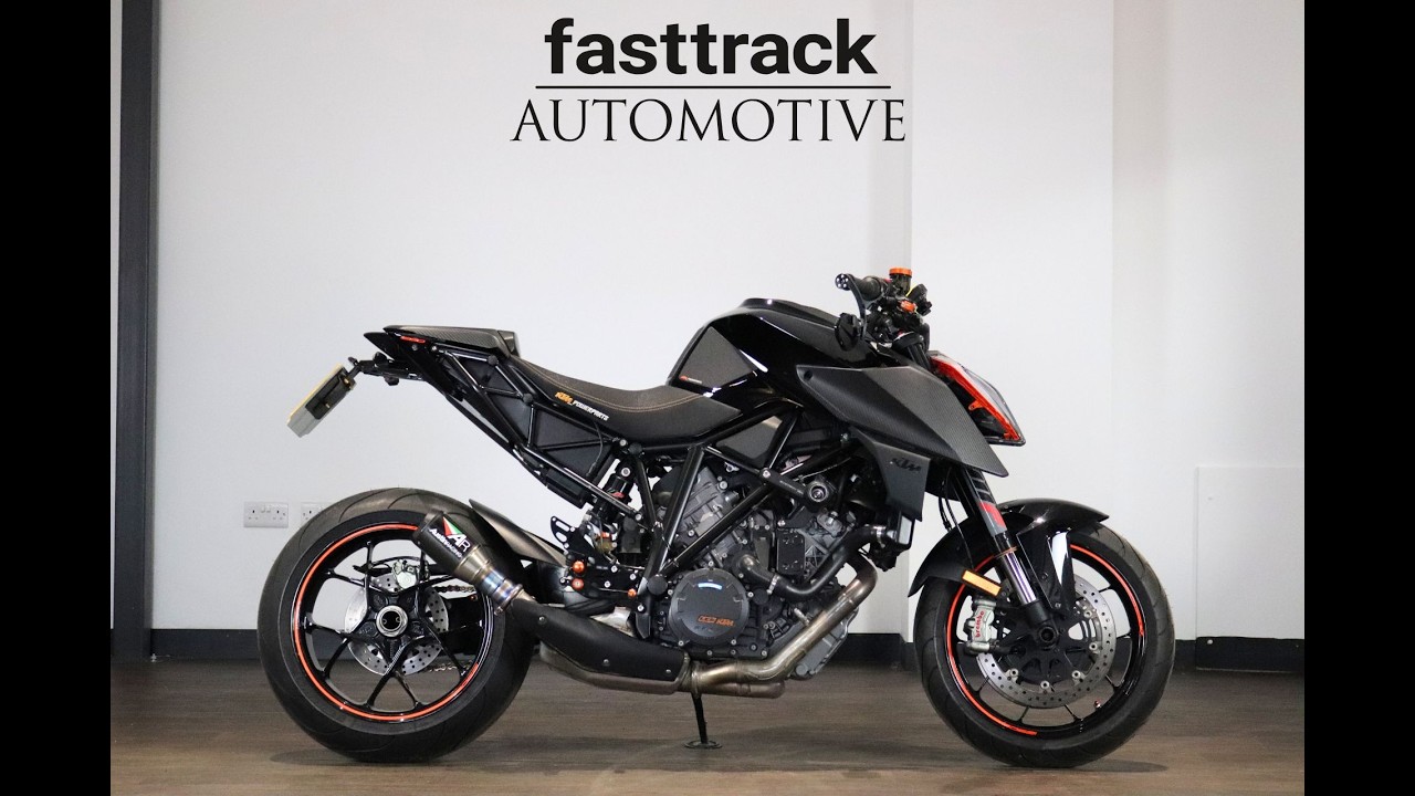 KTM 1290 SUPERDUKE R WALK AROUND VIDEO TOUR START UP