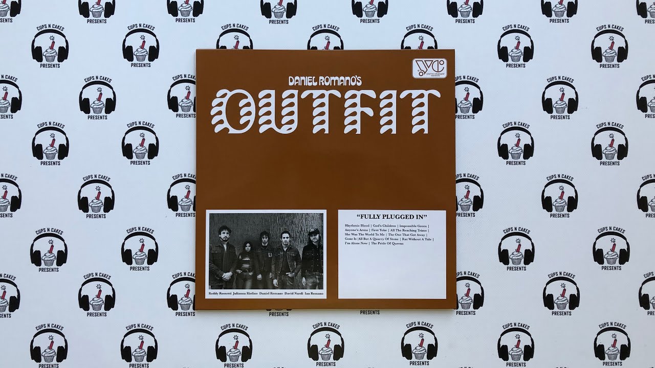 Cups N Cakes Vinyl Unveil: Daniel Romano's Outfit - Fully Plugged In