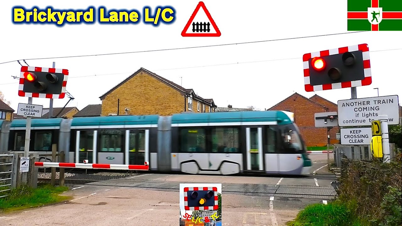 Triple-stay & More at Brickyard Lane Level Crossing, Nottinghamshire