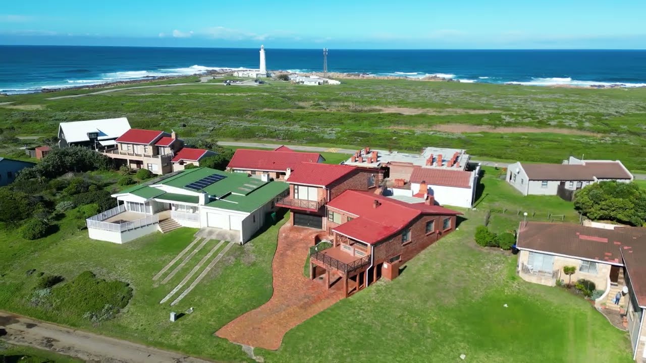 No. 10 Niagara Street | Cape St Francis