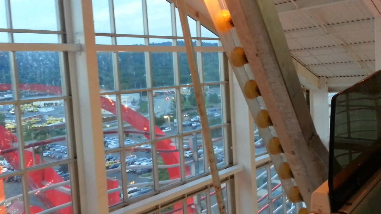 A few spins in the Palisades Mall Ferris Wheel