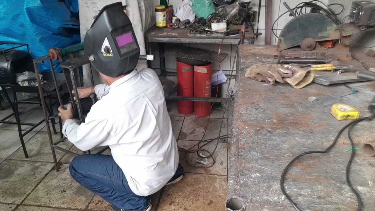 Montagem do Esmeril na bancada 