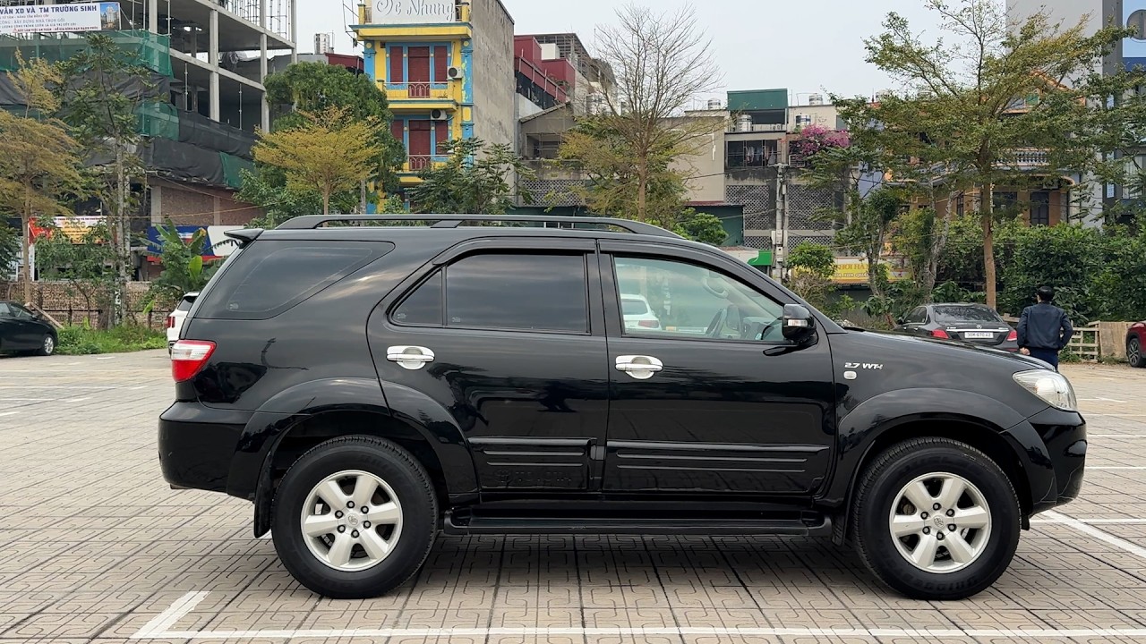 Xe Ô tô Cũ 7 Chỗ Bền Lành Toyota Fortuner 2 7V 4x4 AT 2010