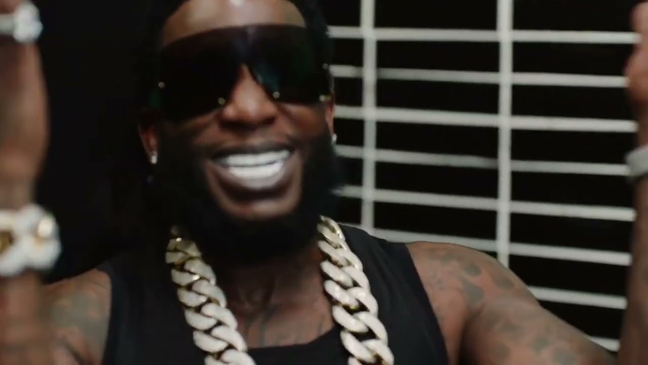 Pooh Shiesty, Gucci Mane, Juicy J - Heavy Wrist [Music Video]