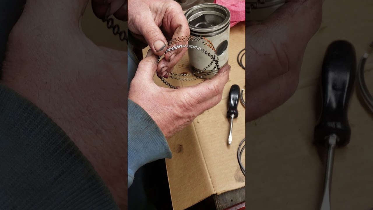 Detroit 671 piston assembly