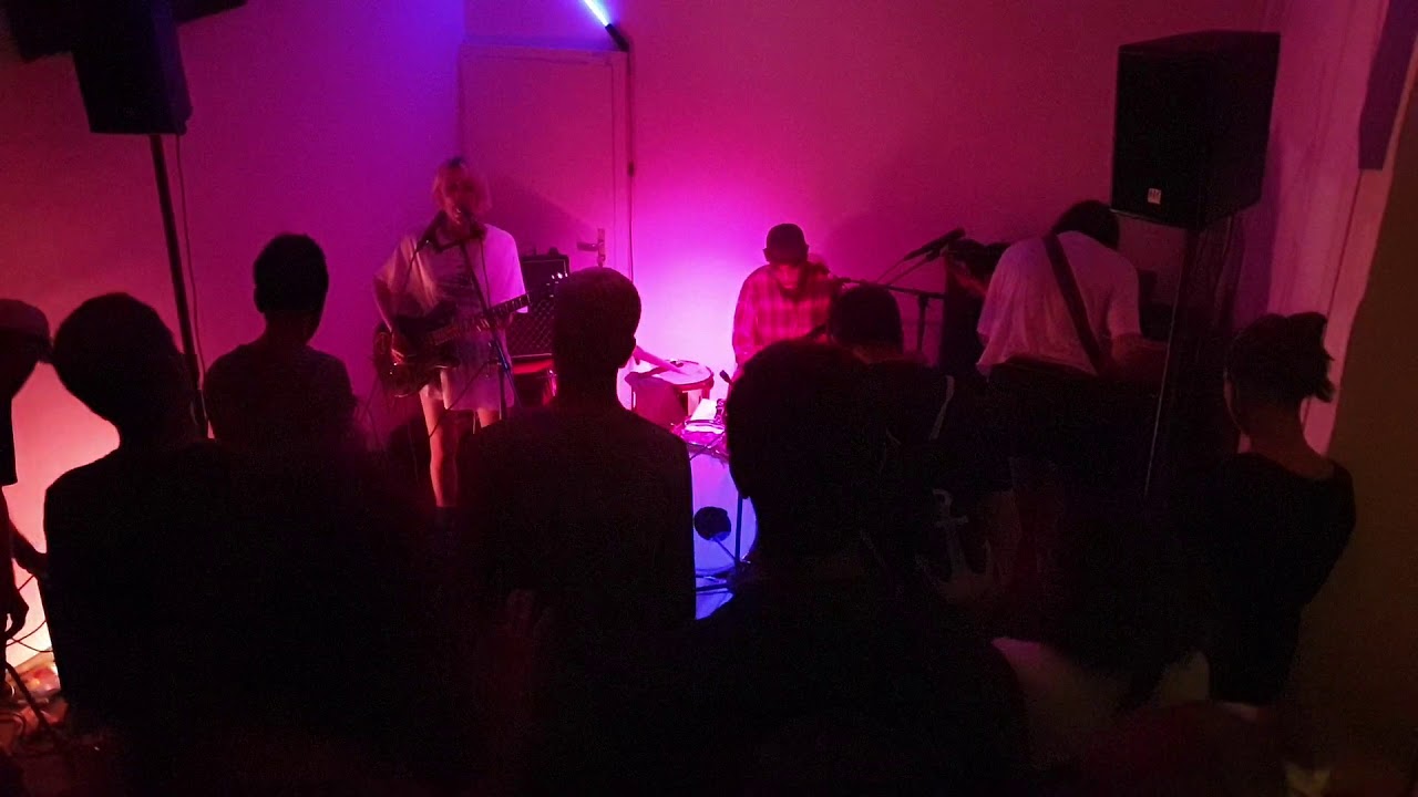 Omnilove - live at Schalter