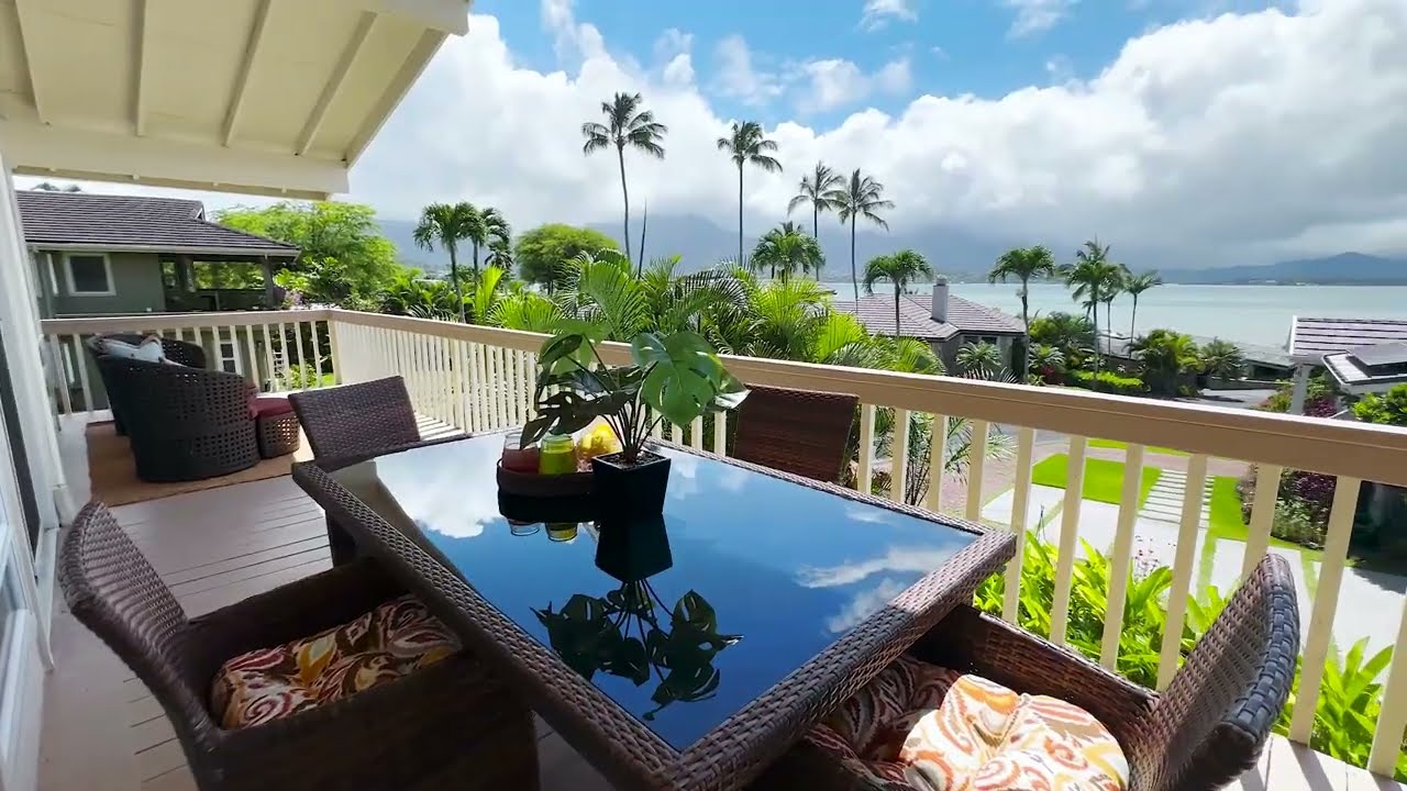 Beautiful Hawaii 4 bedroom home with spectacular views of Kaneohe Bay and the Ko'olau mountain range