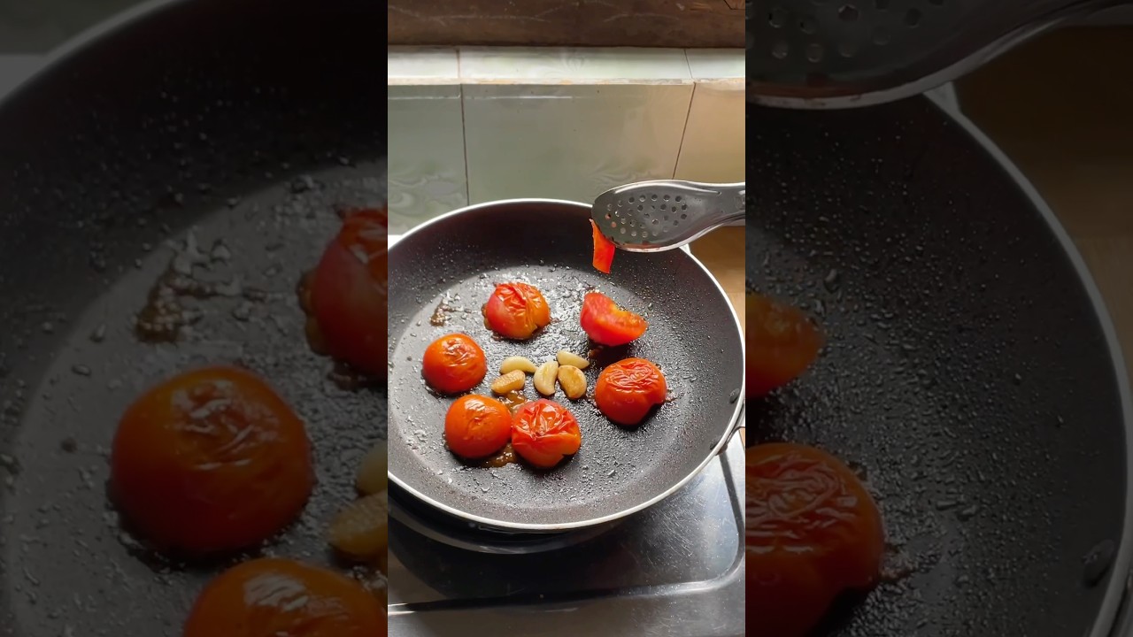 Viral Tomato Chutney 🤤 Cooking #shorts