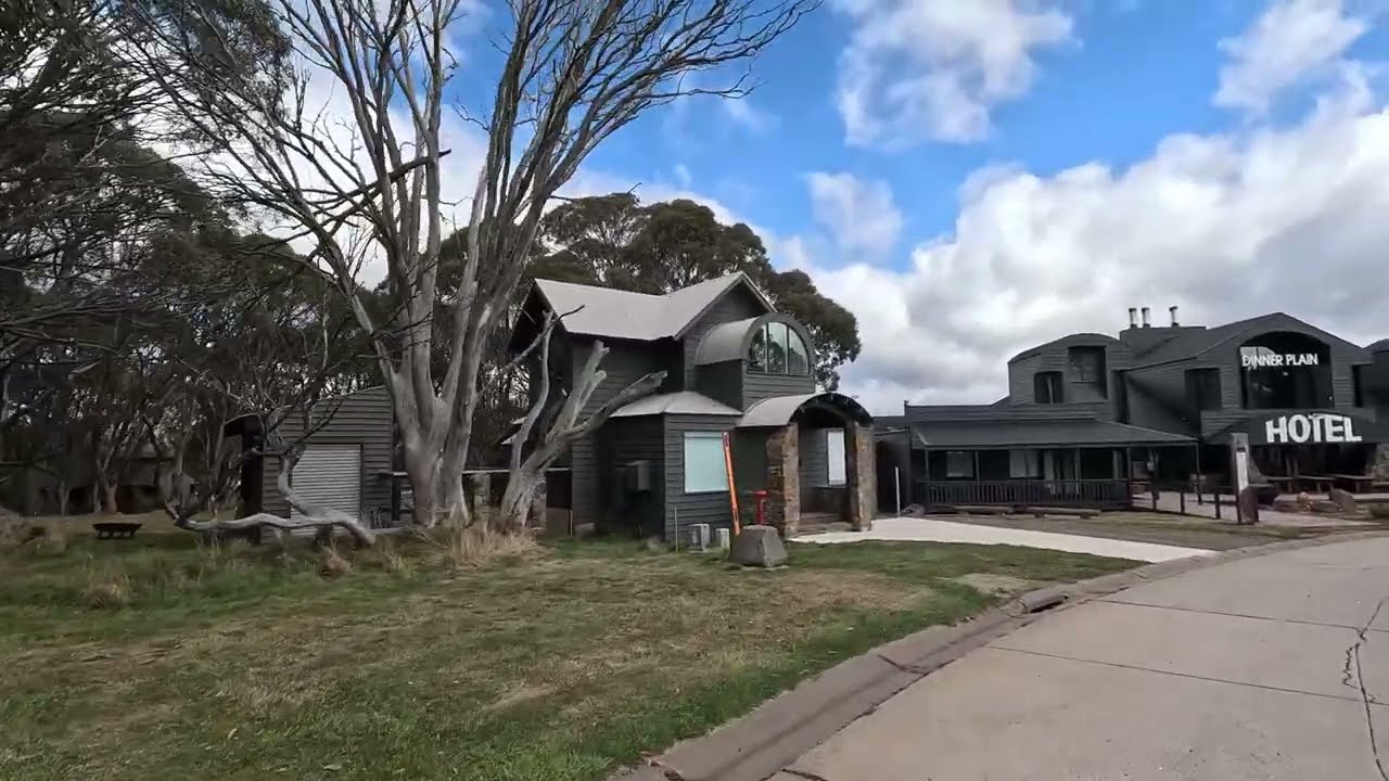 Dinner Plain | Victoria | Australia | Walkaround | 4K | Autumn