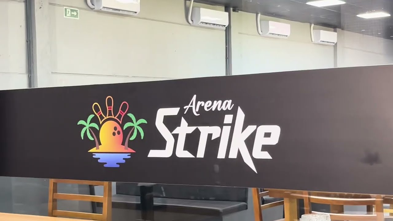 Almoço com churrasco, marmitex, porções, quadras de areia e boliche: conheça o Arena Strike