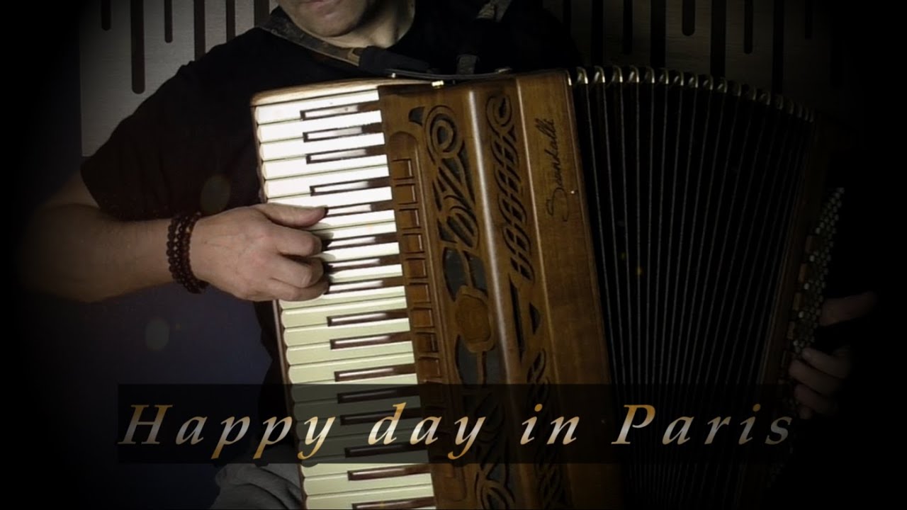 Happy day in Paris - accordion