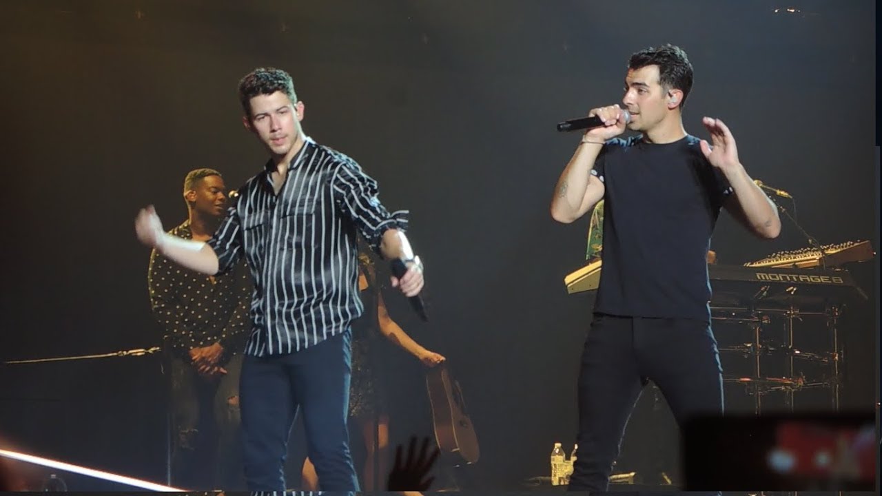 Jonas Brothers Full Encore (Live in Denver)