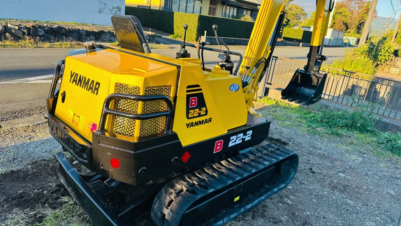 ヤンマー　B 22-2 ミニユンボ　YANMAR