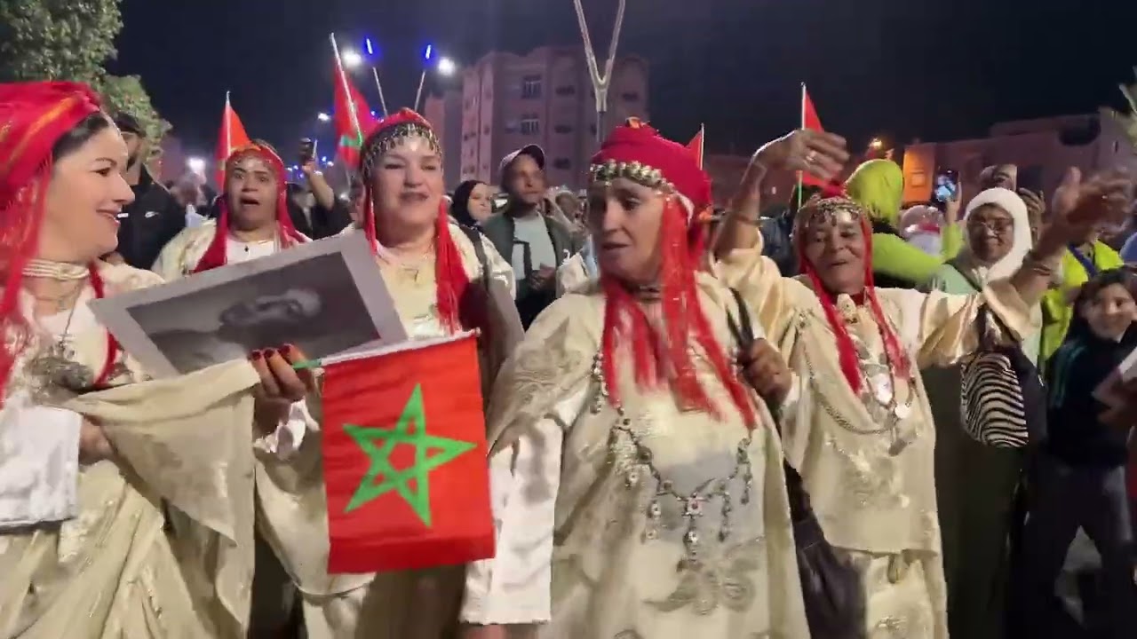 الصحراء  مغربية مبروك لجميع المغاربة عاش الملك فرحتنا كبيرة من طنجة إلى لكويرة🇲🇦🇲🇦🇲🇦🇲🇦❤️