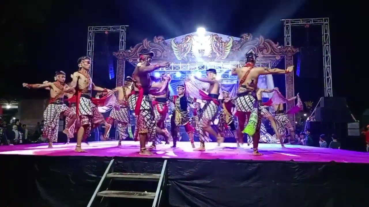 Tari kiprahan Tresno Manunggal Budoyo