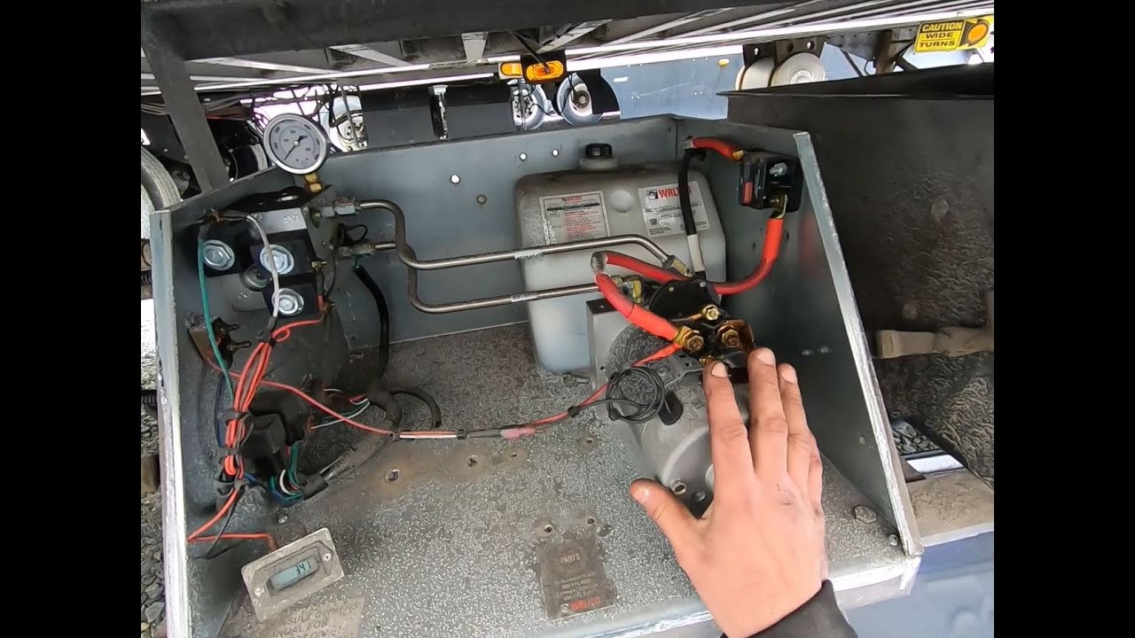 Liftgate Preventative Maintenance Part 2 - Battery / Pump box