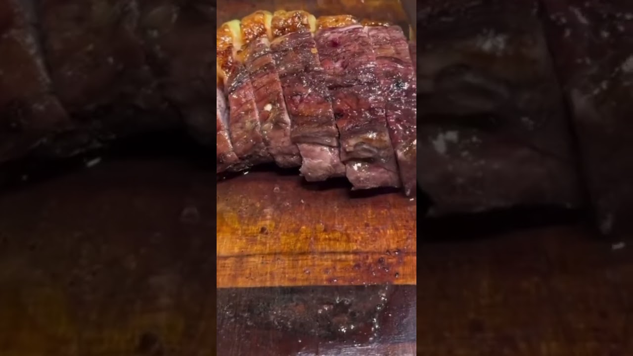 😋 SLICING ANGUS STEAK #shorts #steak #slicing