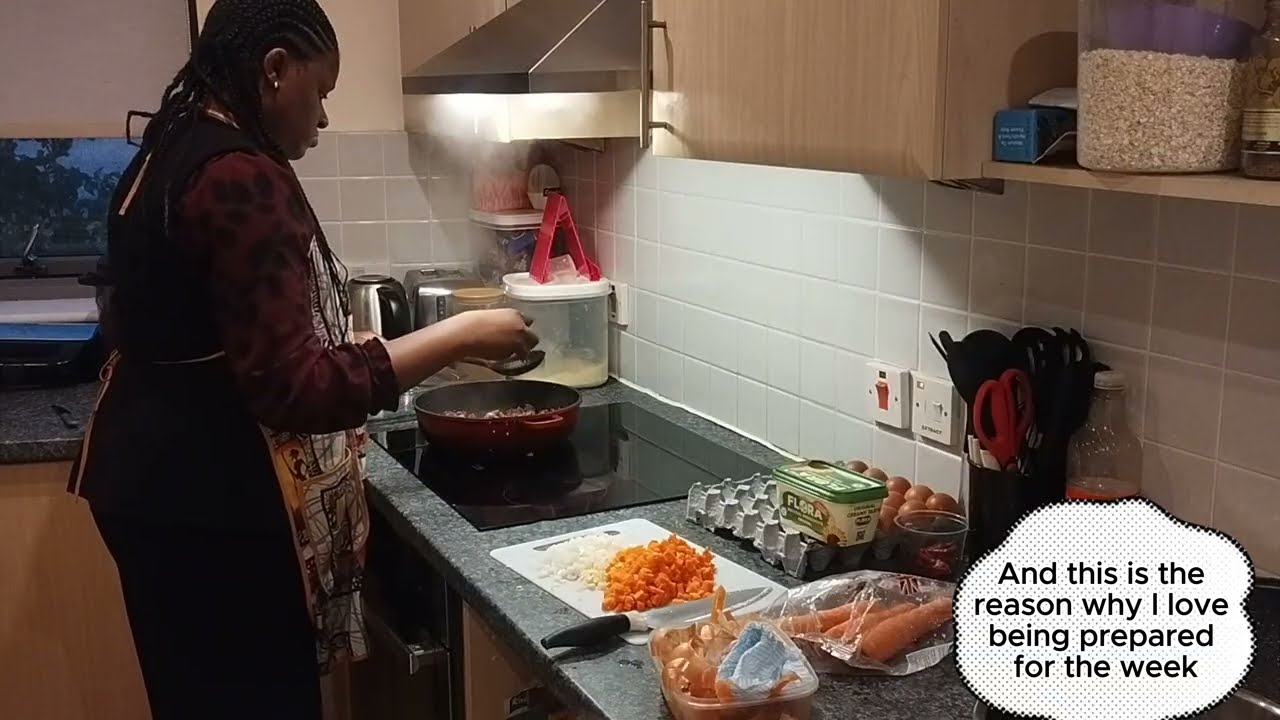Cook With Me After Work: Quick & Cozy Weeknight Dinner