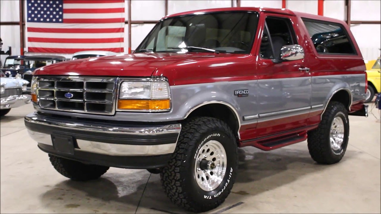 1995 Ford Bronco Red gray