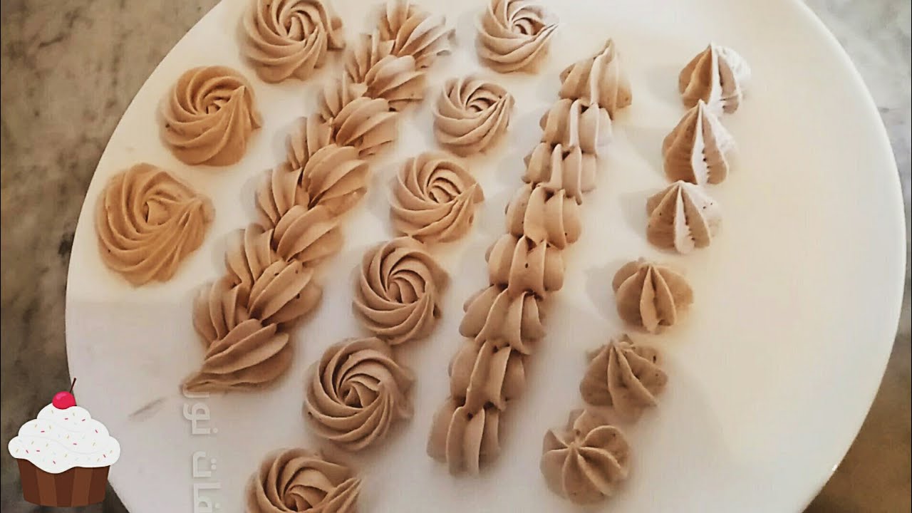 حلويات نور/ طريقة تشكيل الازهار🏵🌸والتزيين بكريمة الشونتي