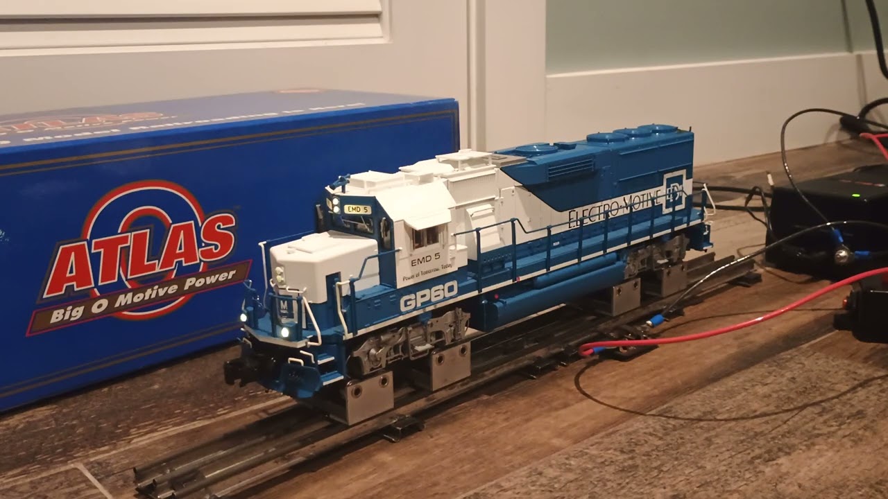 Atlas O EMD 5 GP60 Demonstrator