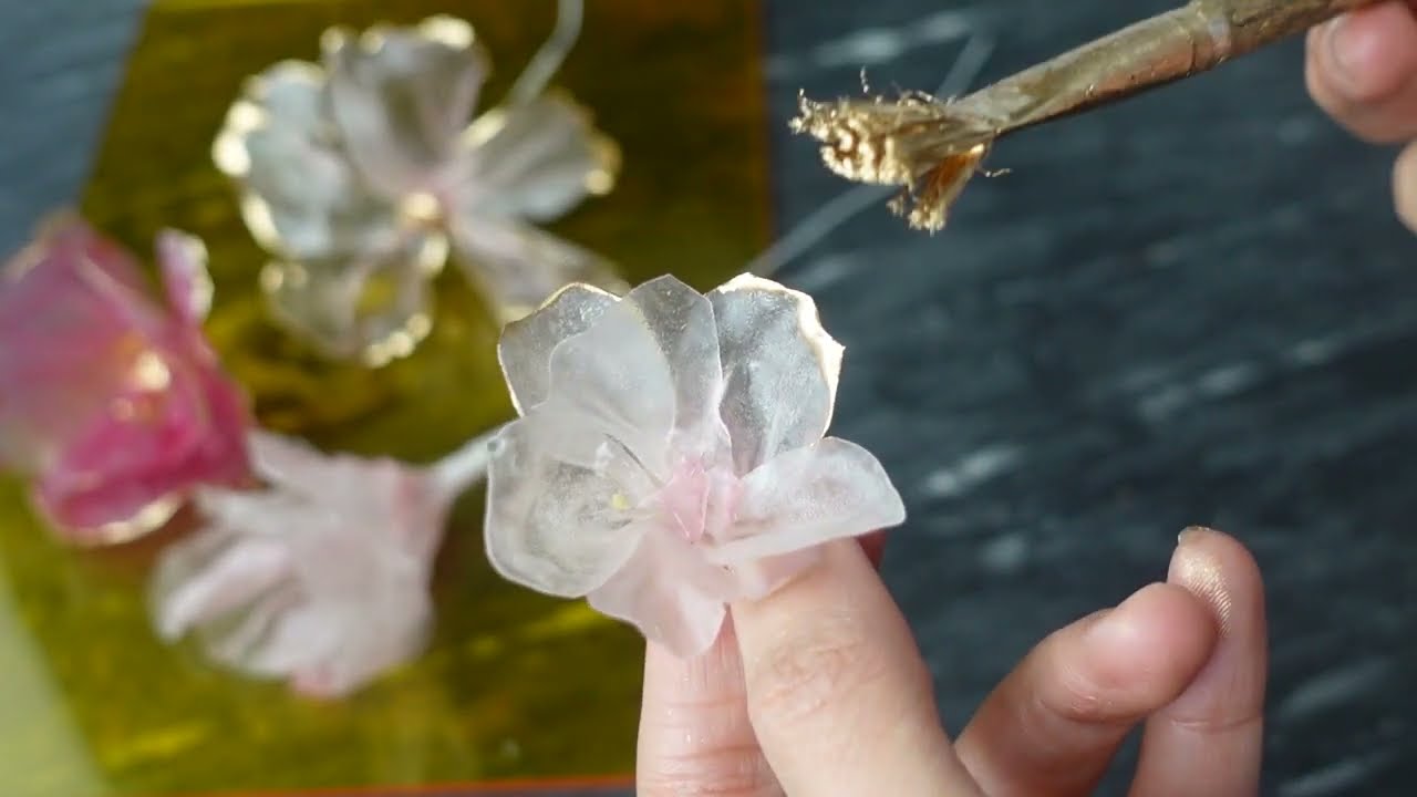 جديد ديكورات كيك 2023 زهور من ورق الارز قابلة للأكل