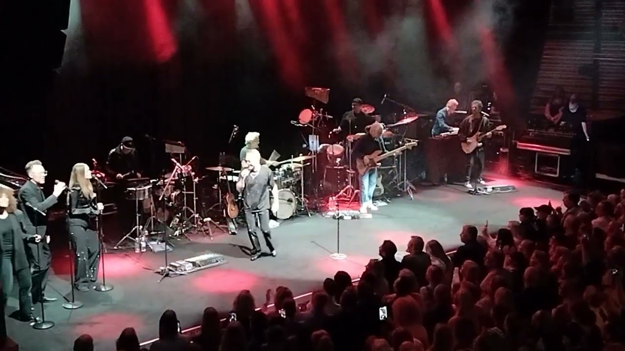 Thomas Helmig - Groovy Day, Live at Amager Bio 20260306